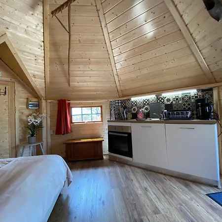 Hotel Le petit moulin à Pouzauges Extérieur photo