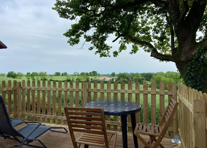 Le Petit Moulin