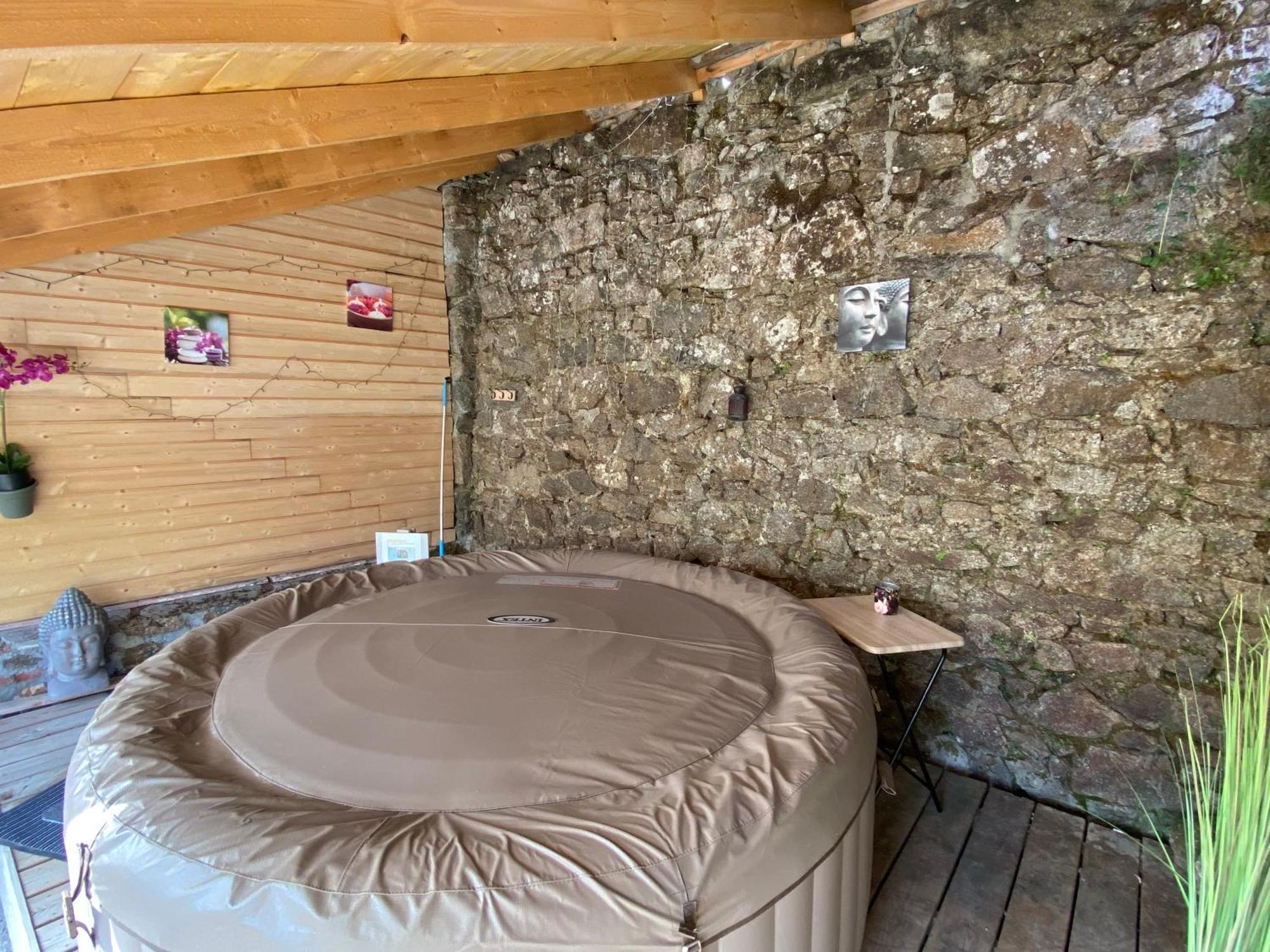 Le Petit Moulin